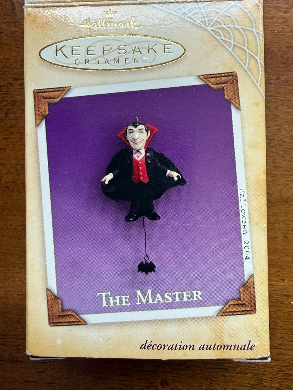 Hallmark Ornament The Master - Purple, Black, Red 2004